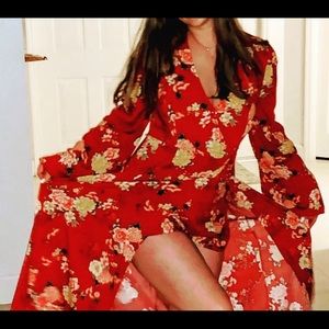 FOREVER 21 MAXI FLORAL DRESS DARK RED M ❤️